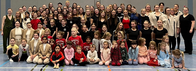 Abteilungsfoto2025 800